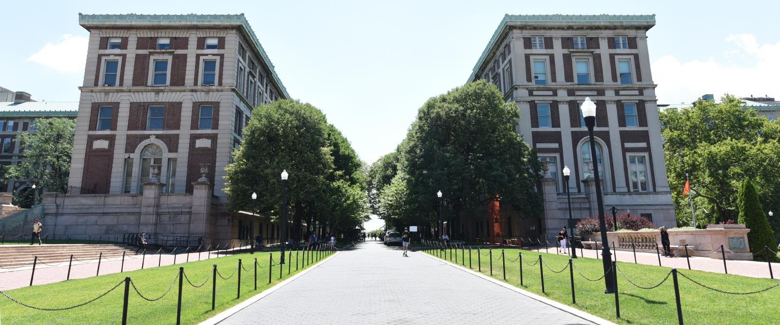 Columbia Law School, founded in 1858 in New York City, is a top law school of Columbia University. It is known for academic excellence, global legal studies, and strong connections to law, business, and public service.